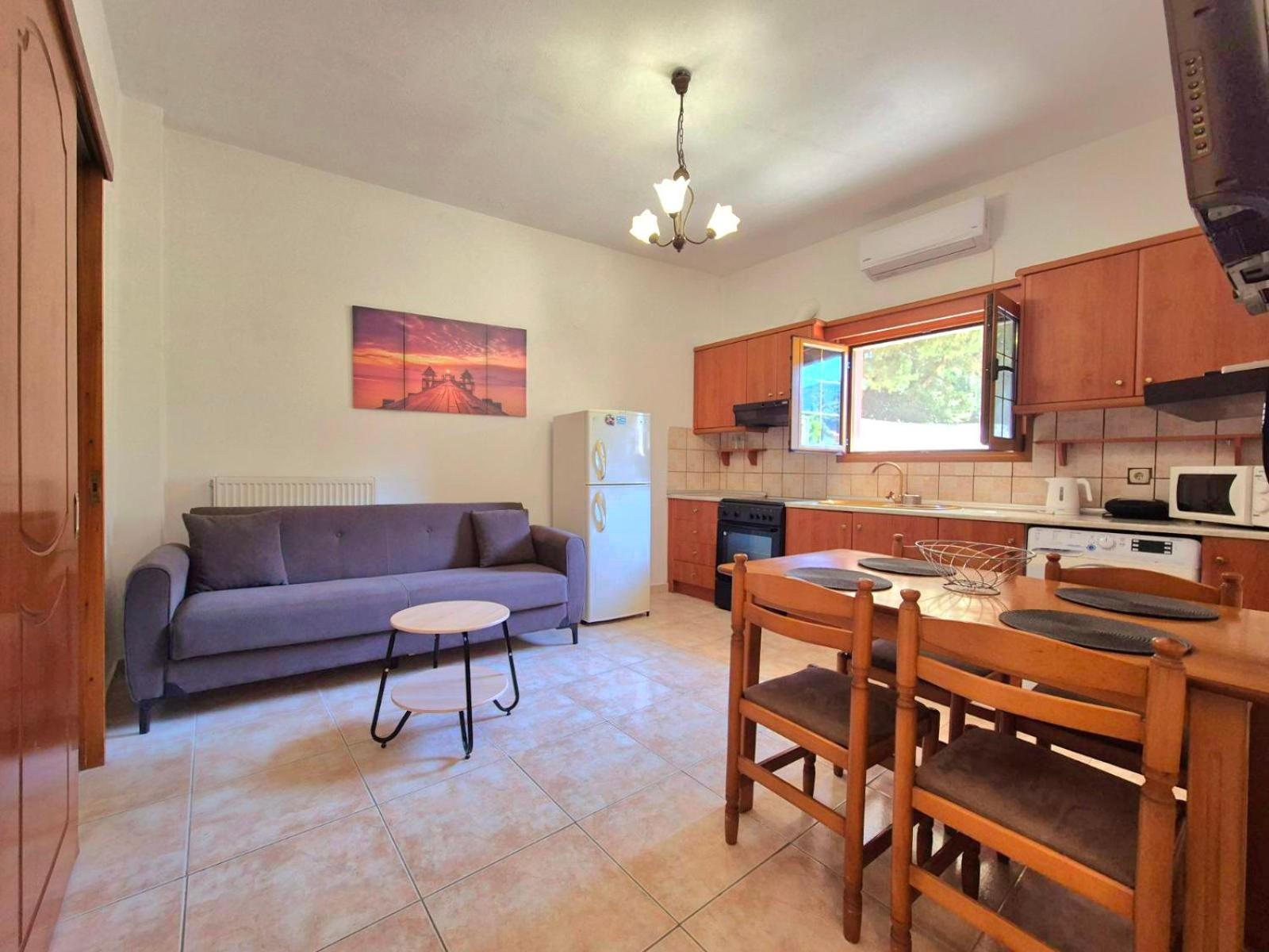 J&B Countryside Life - Just For Two Apartment Agios Matthaios  Exterior photo